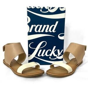 Lucky Brand Boopp Sandals Sz 10 Flat Open Toe Leather Shoes Nomad Beige Nude